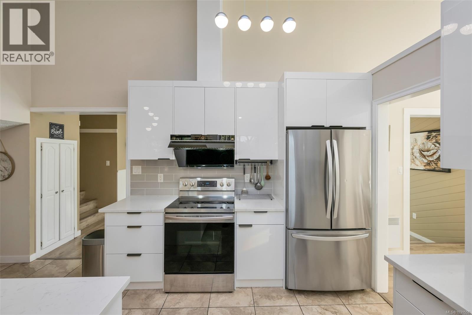  1171 Royal Oak Drive, Saanich