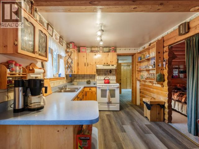 16 DEADEND ROAD - 23
