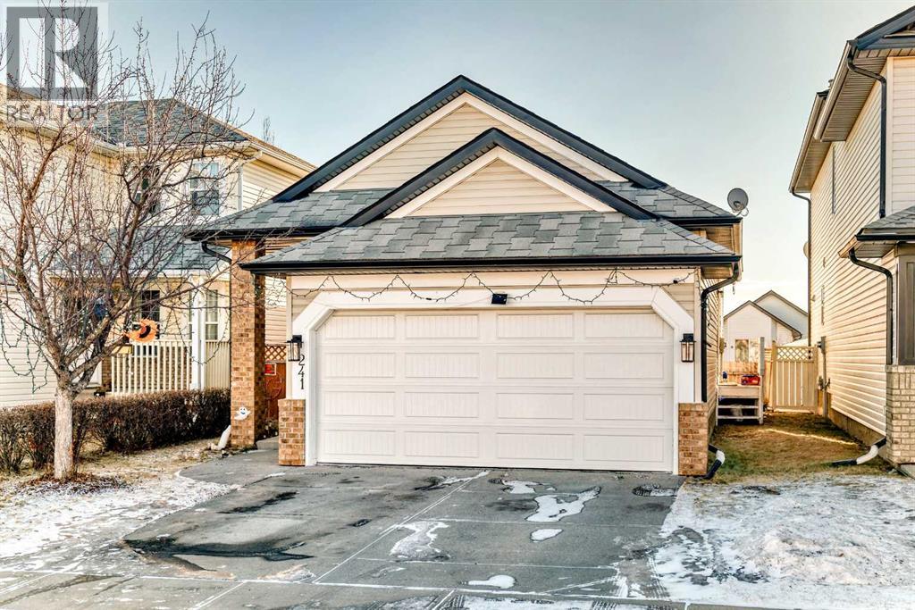 Single Family House 4 Level for Sale in  Los Alamos Place NE Monterey Park Calgary 