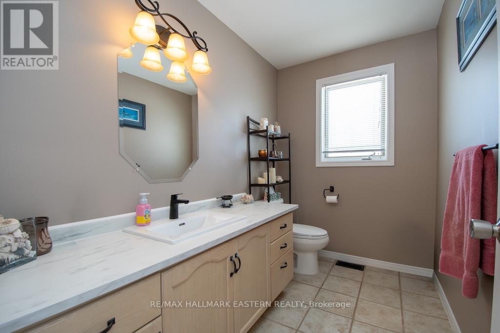 1079 ROCK ROAD - 23