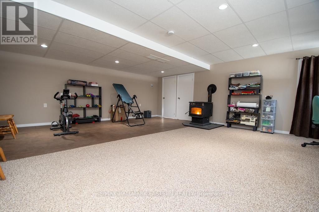 1079 ROCK ROAD - 36