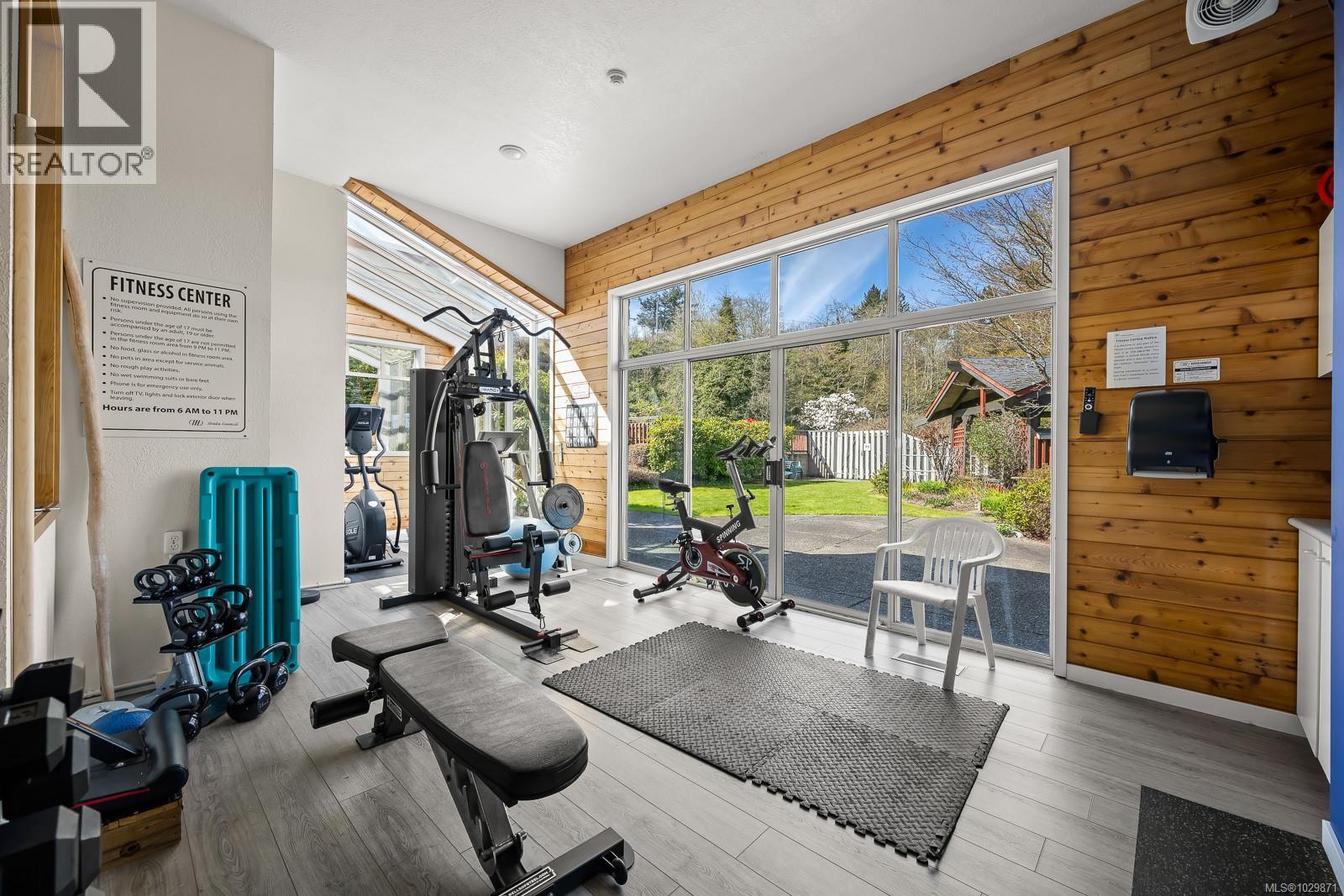 3303 27 ISLAND Hwy S, Campbell River