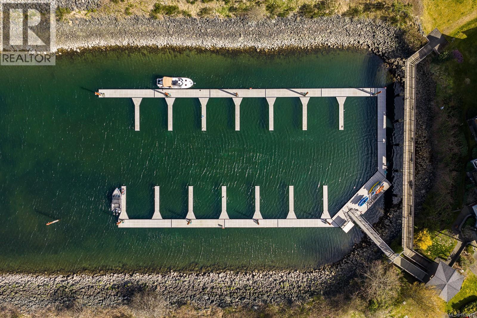 3303 27 ISLAND Hwy S, Campbell River