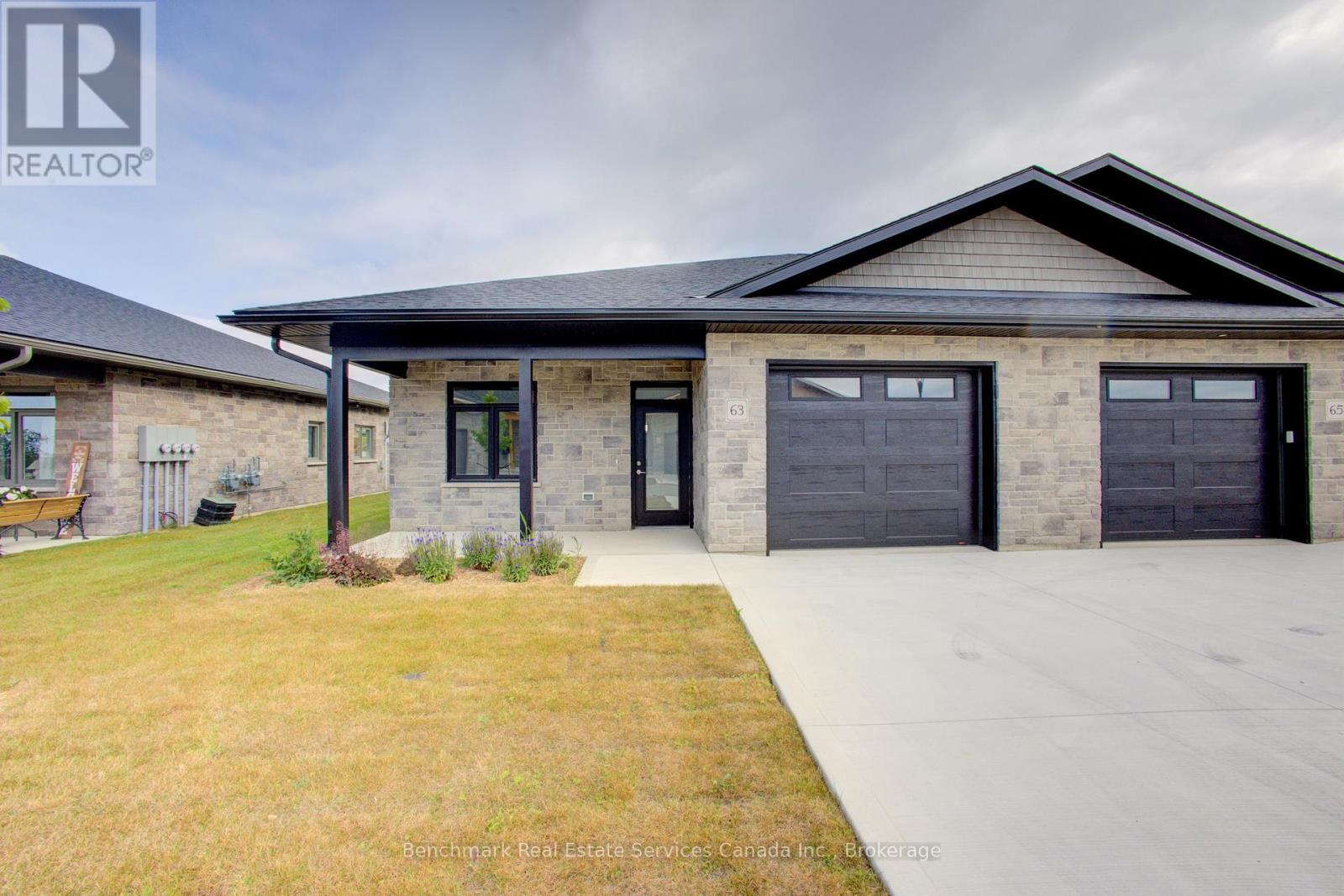 63 CAVALIER CRESCENT