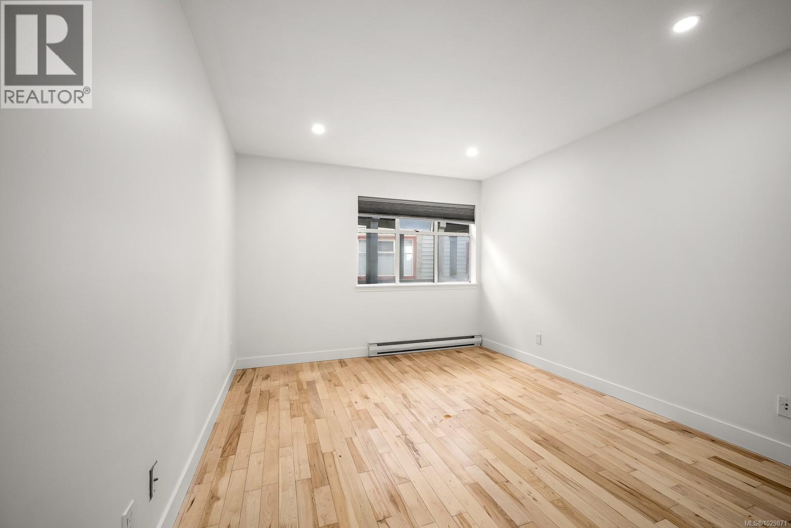 3303 27 ISLAND Hwy S, Campbell River