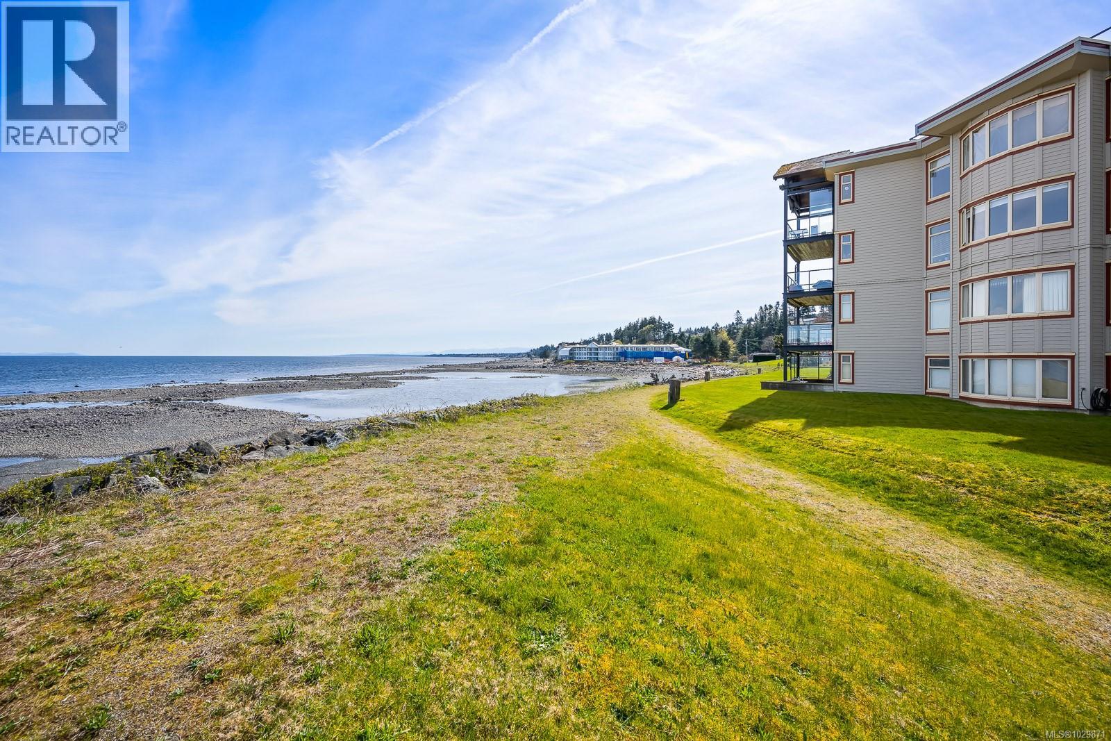 3303 27 ISLAND Hwy S, Campbell River