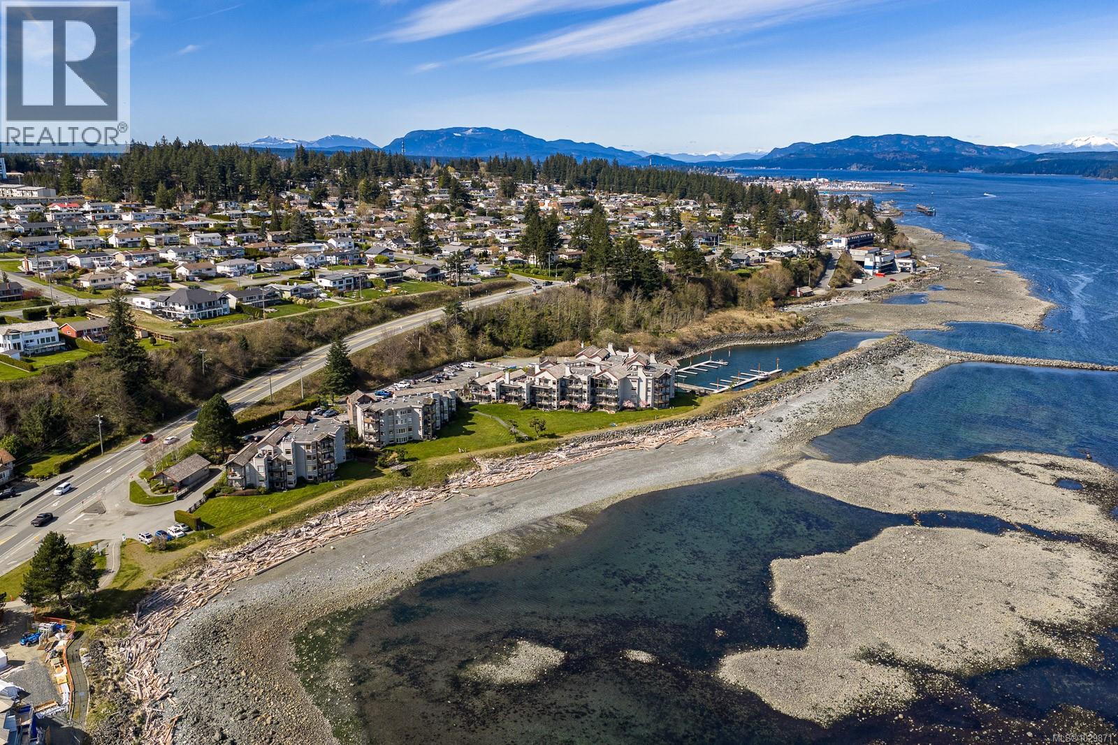 3303 27 ISLAND Hwy S, Campbell River