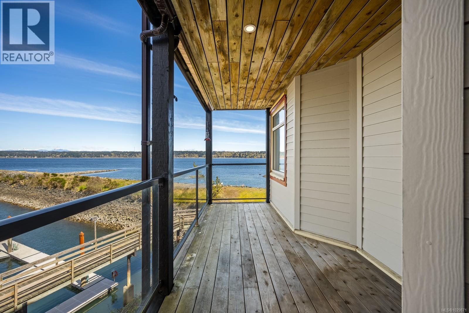 3303 27 ISLAND Hwy S, Campbell River