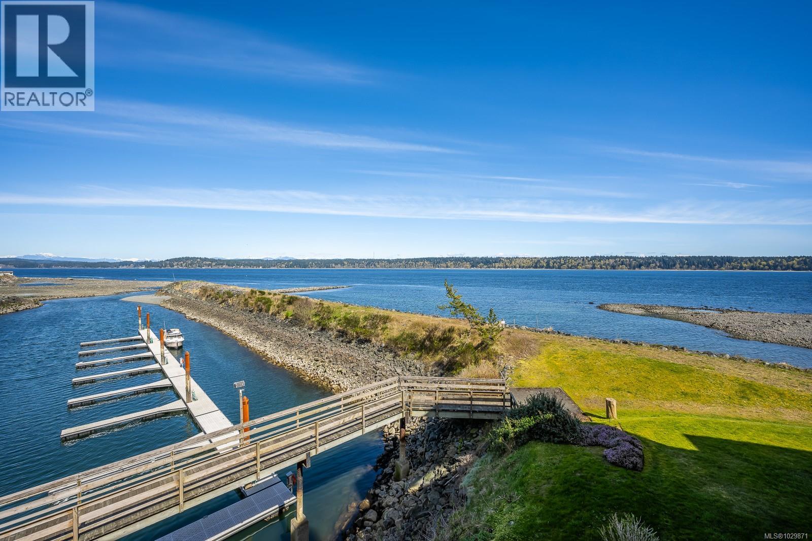 3303 27 ISLAND Hwy S, Campbell River