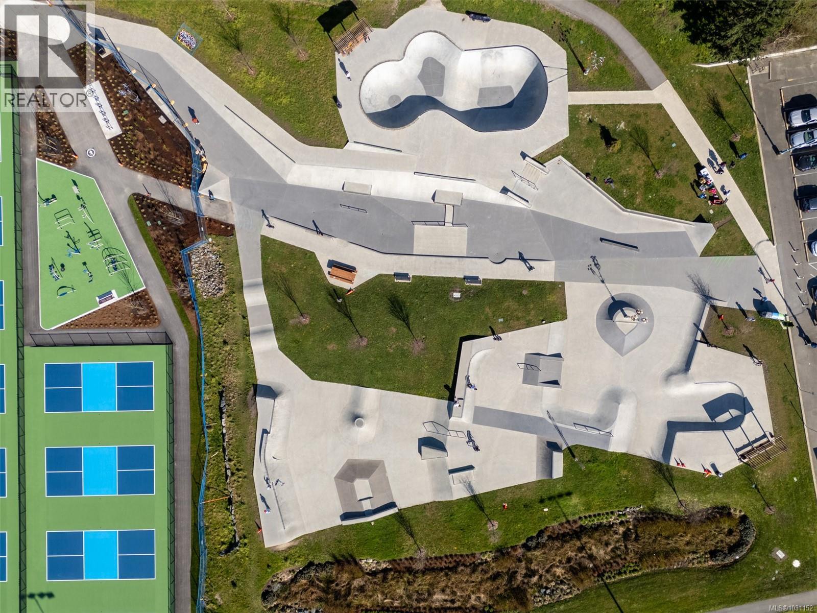 414 3277 Quadra Street, Saanich