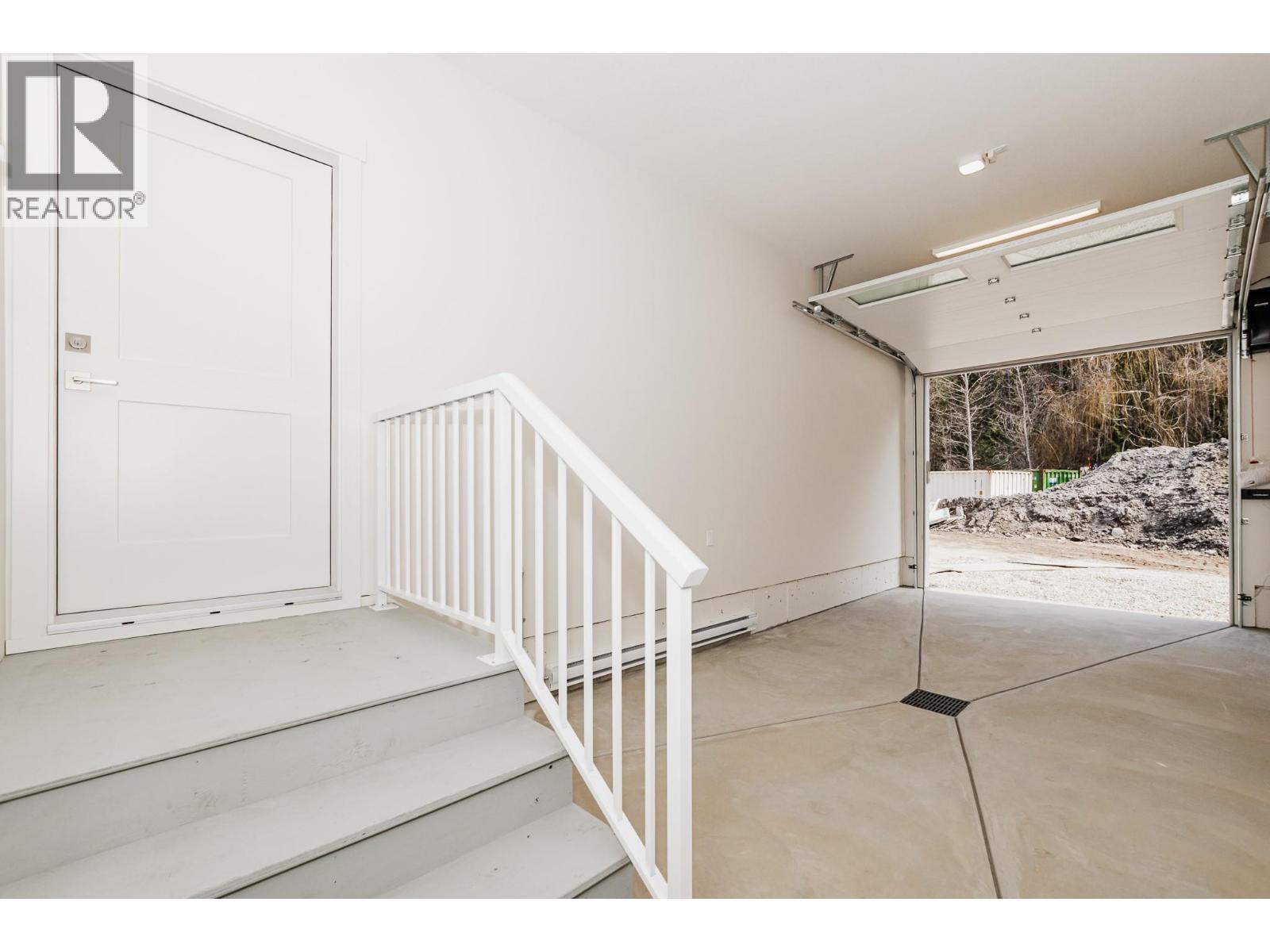 #8 8200 97A HIGHWAY - 30