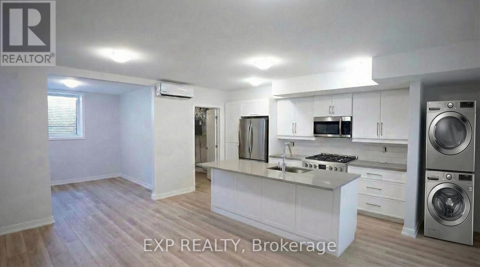 234, 236 WOODROFFE AVENUE - 14