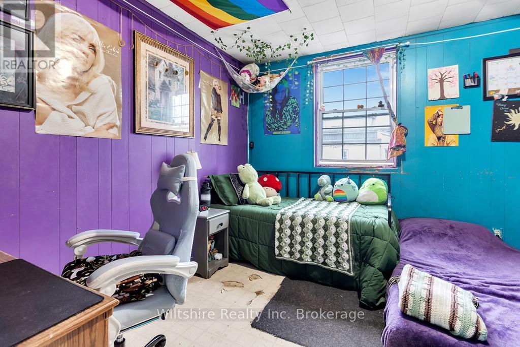 324 BROADWAY STREET - 11