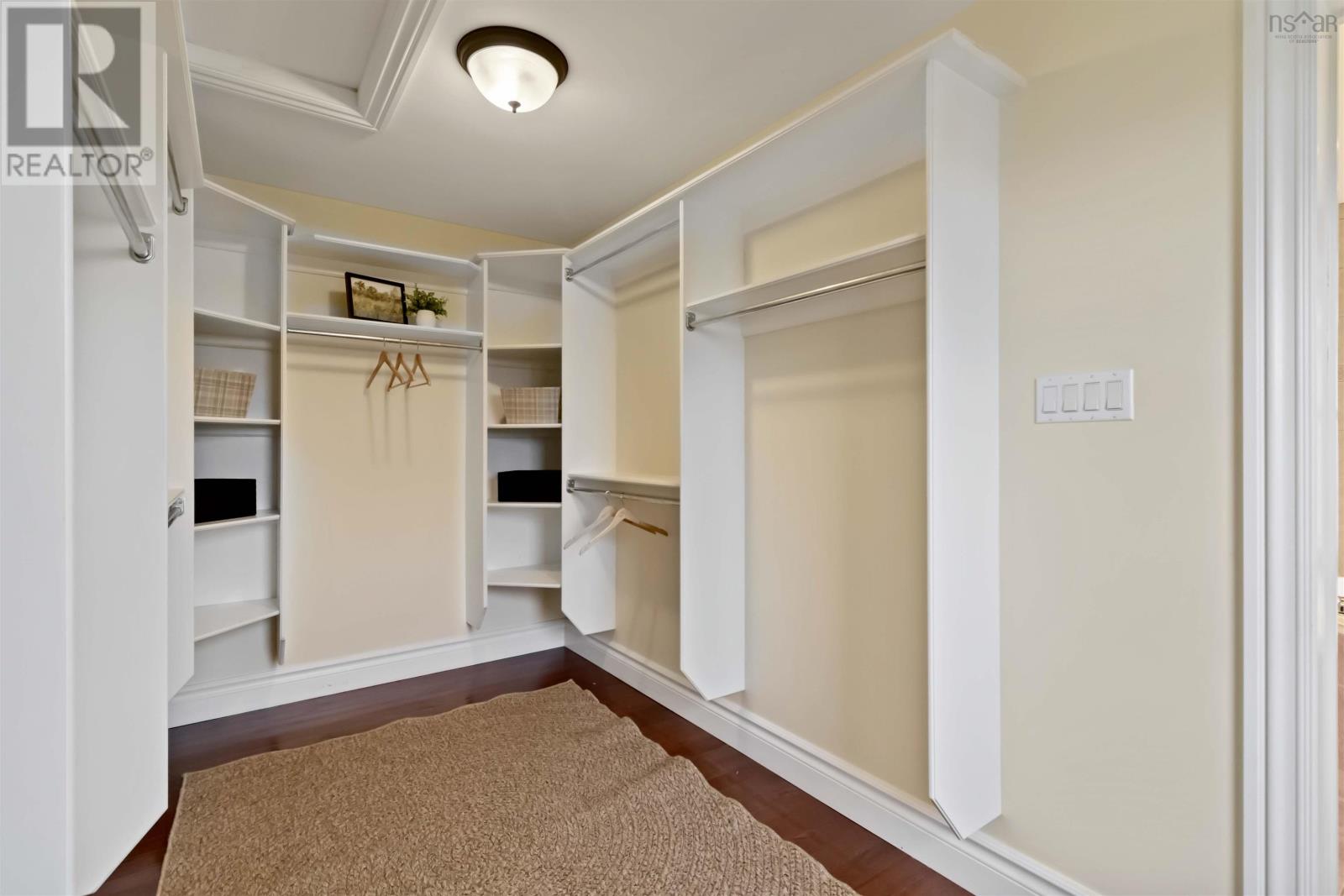 Property 27 of 48 of 167 Ravines Drive