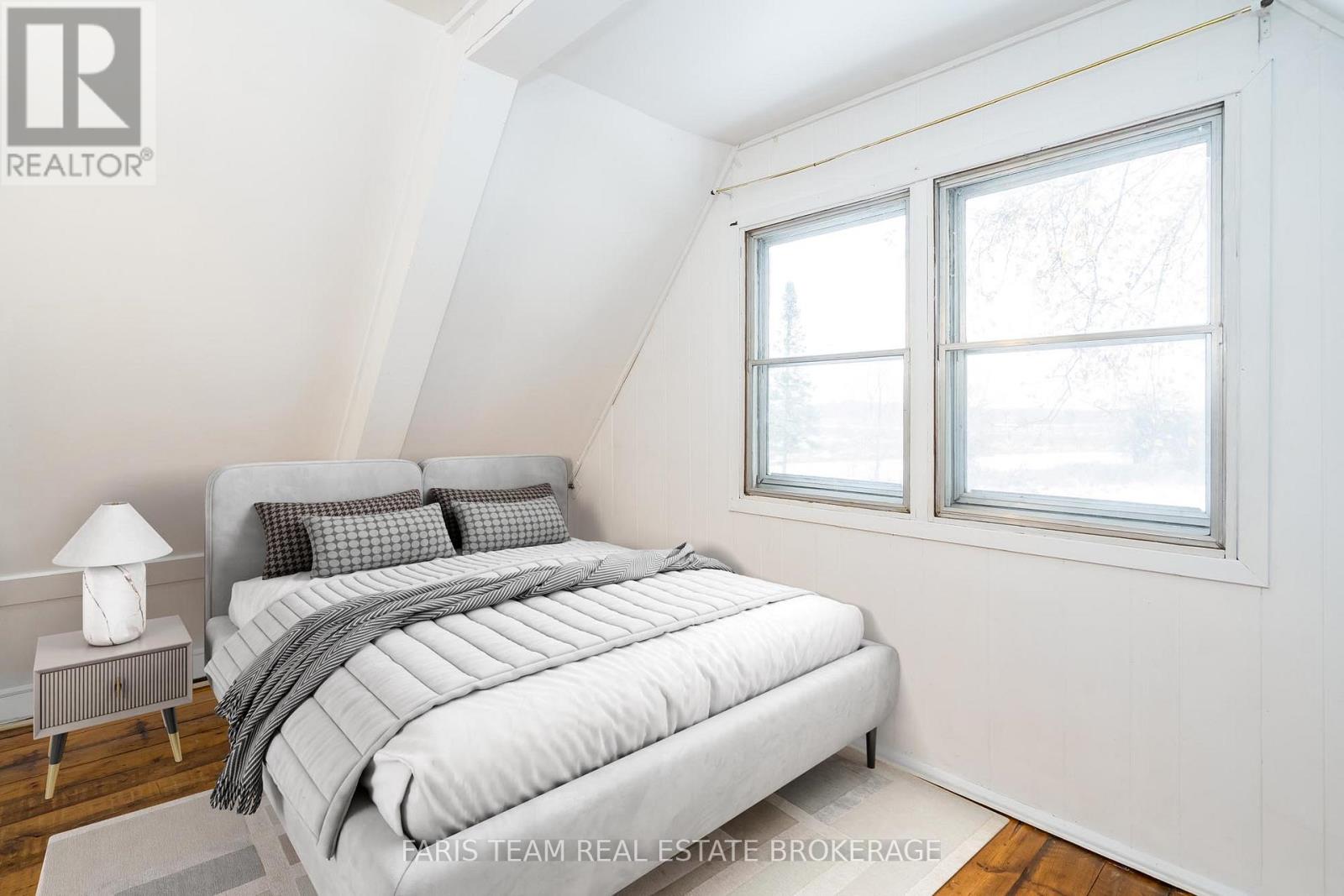 7237 6/7 SIDEROAD NOTTAWASAGA - 19