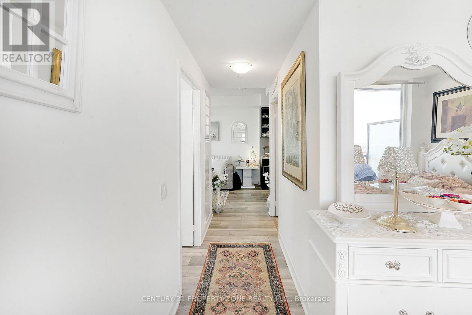#2311 260 MALTA AVENUE - 18