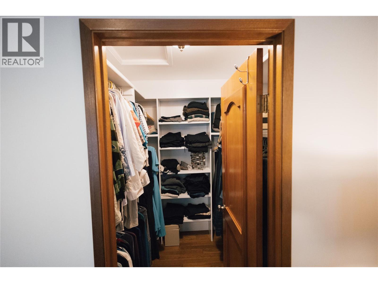  989 Monashee Place, Kelowna