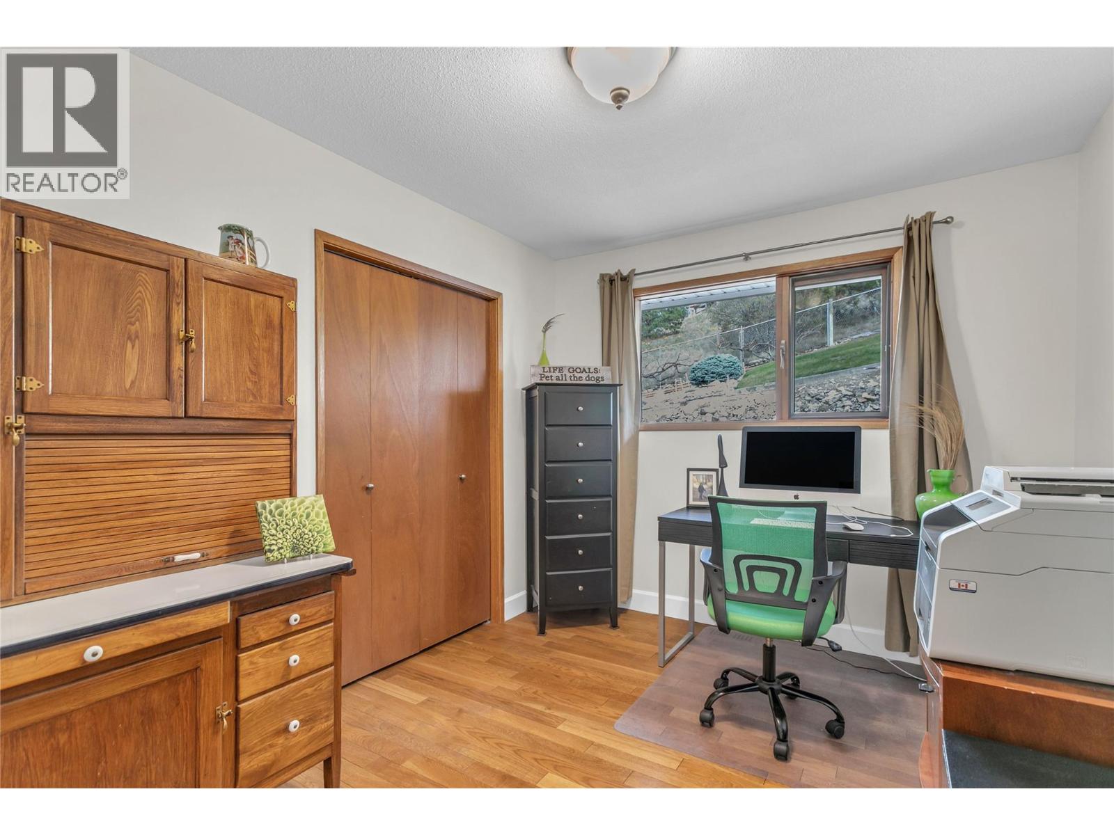  989 Monashee Place, Kelowna