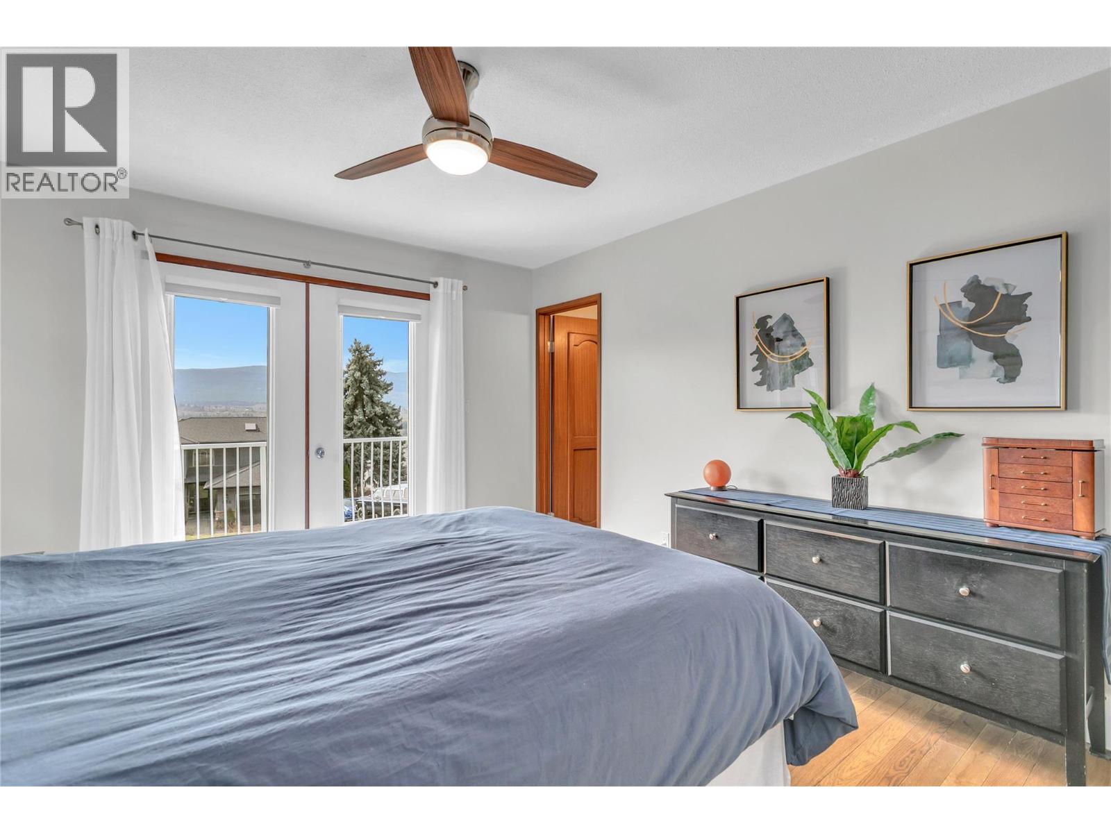  989 Monashee Place, Kelowna