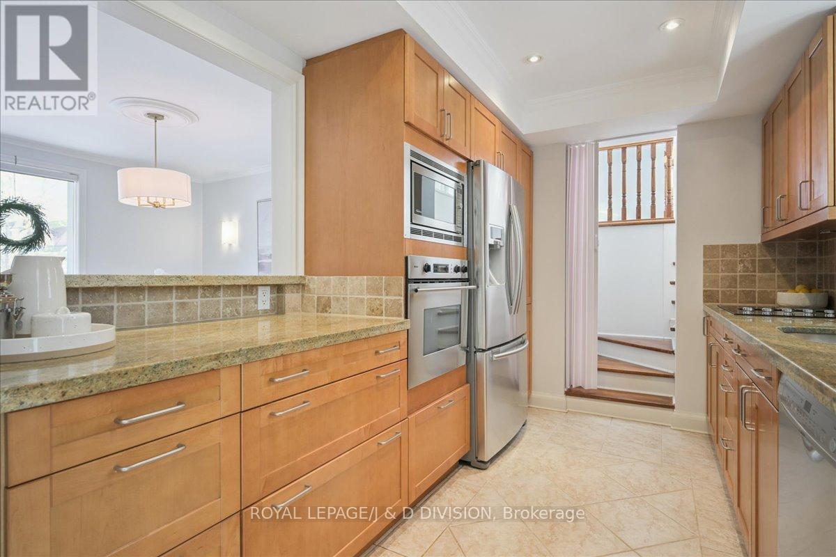65 CHATSWORTH DRIVE - 13
