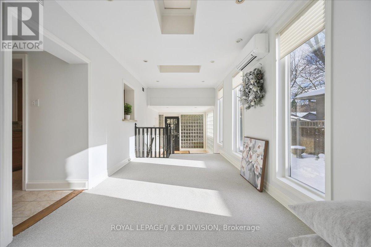 65 CHATSWORTH DRIVE - 16