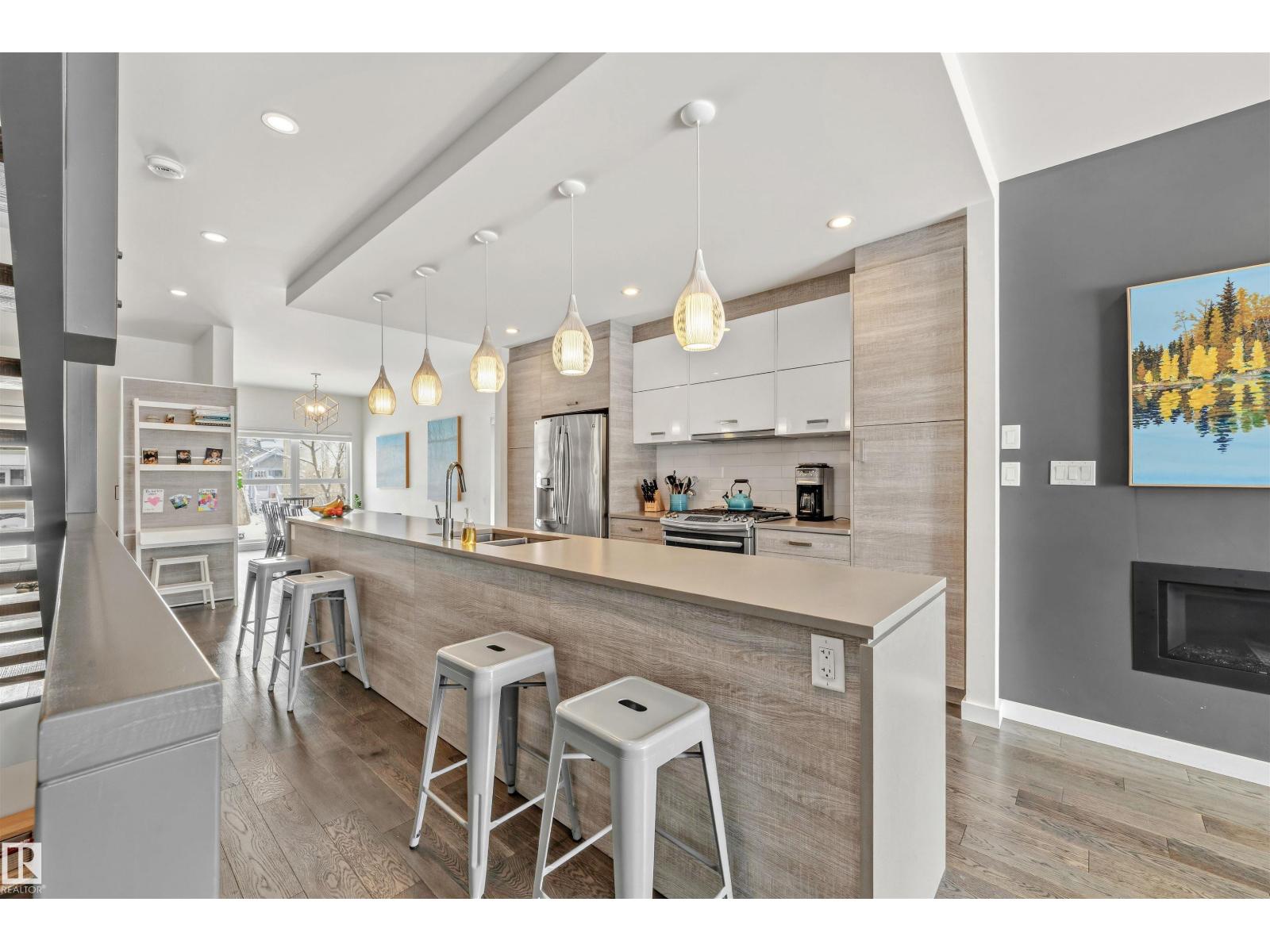 10607 127 ST NW, Edmonton