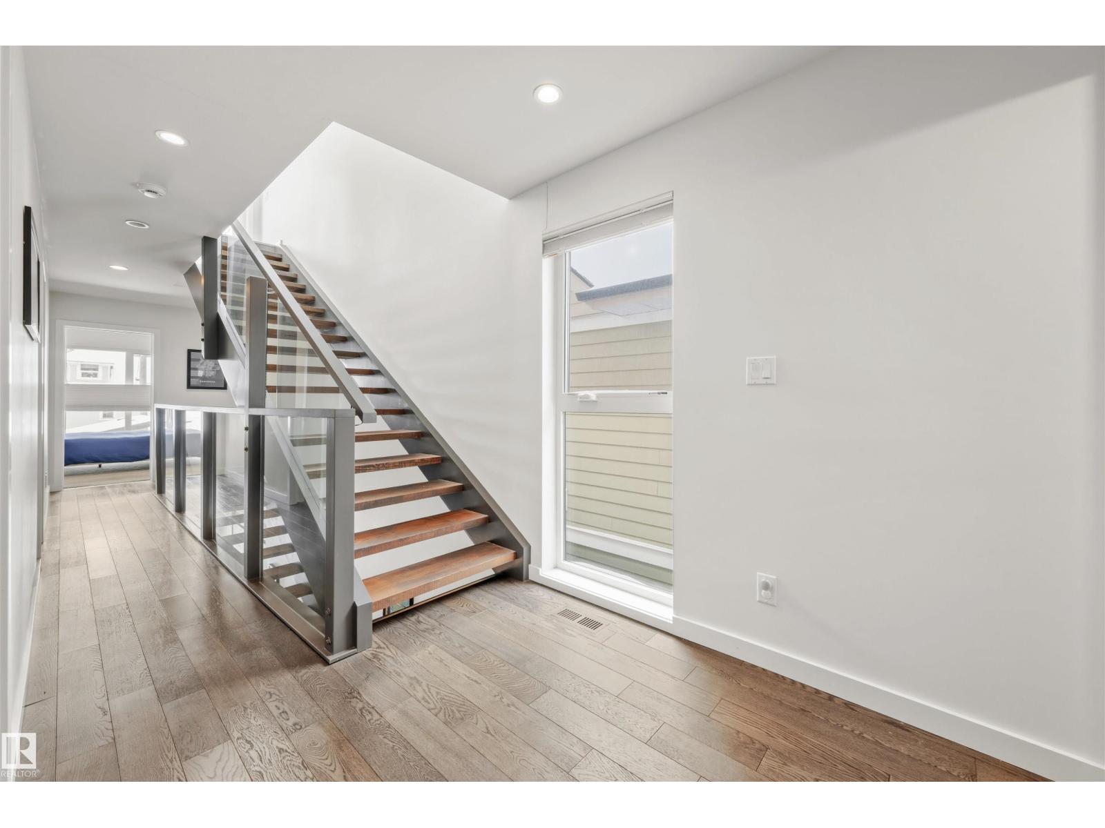 10607 127 ST NW, Edmonton