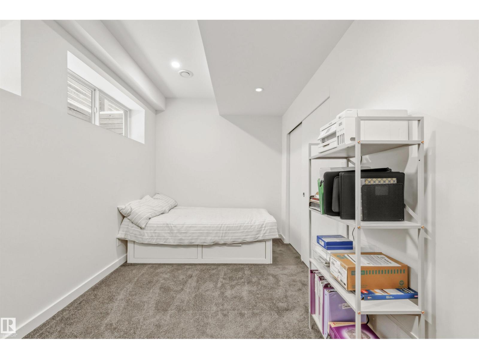 10607 127 ST NW, Edmonton