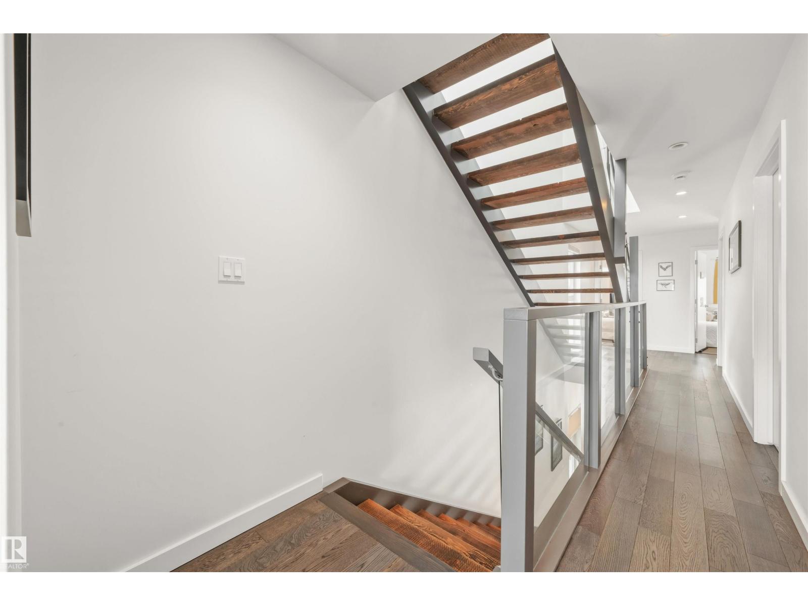 10607 127 ST NW, Edmonton