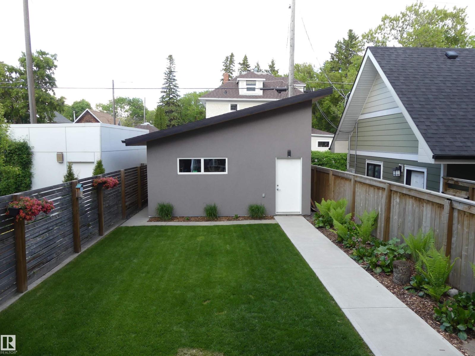 10607 127 ST NW, Edmonton