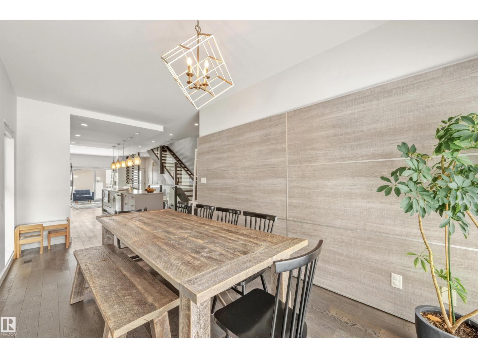 10607 127 ST NW, Edmonton