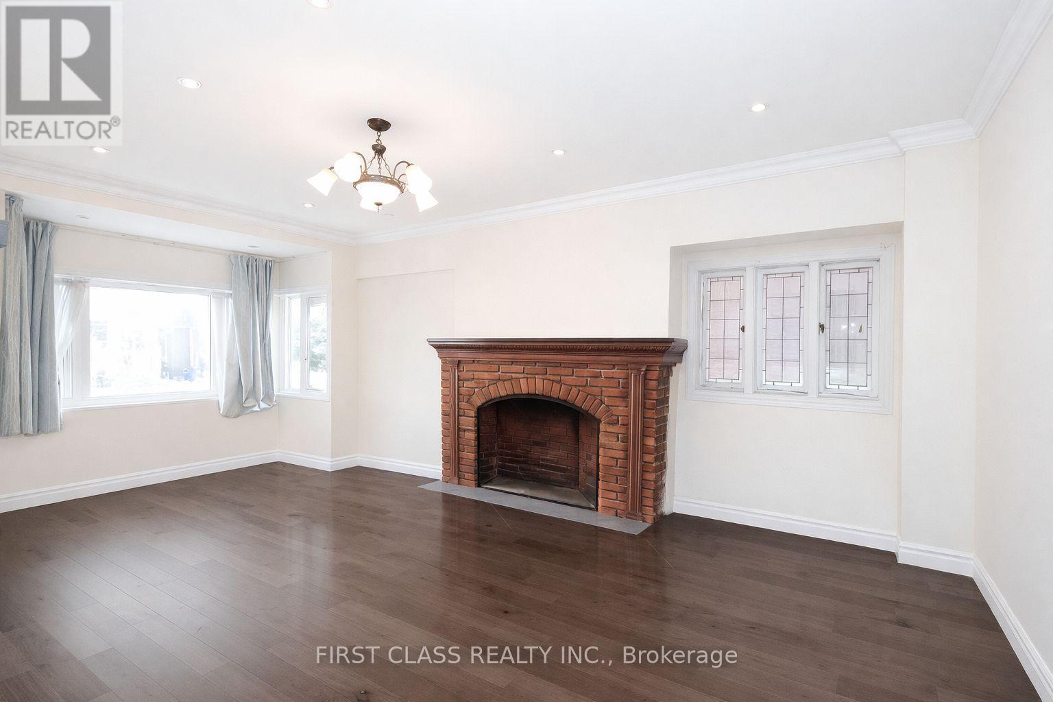 102 GREENWOOD AVENUE - 11