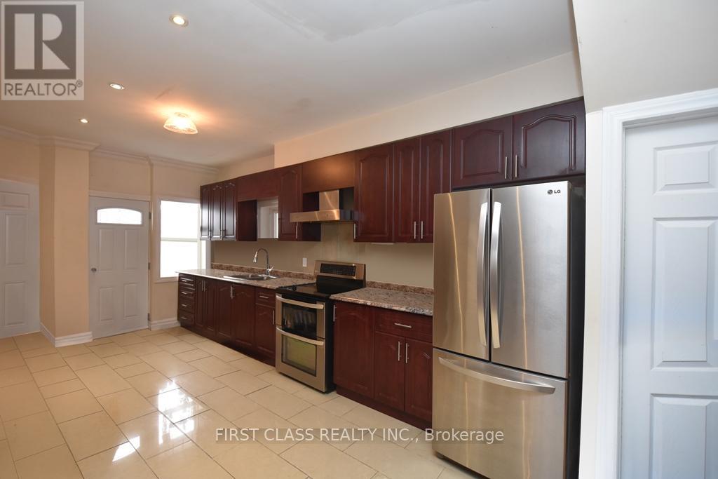 102 GREENWOOD AVENUE - 27