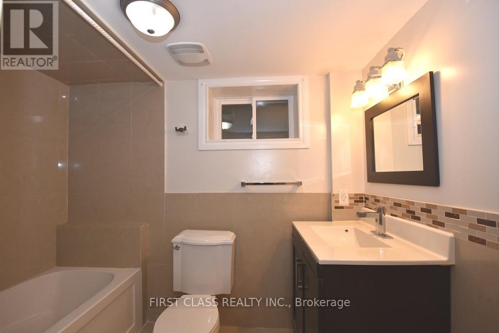 102 GREENWOOD AVENUE - 30