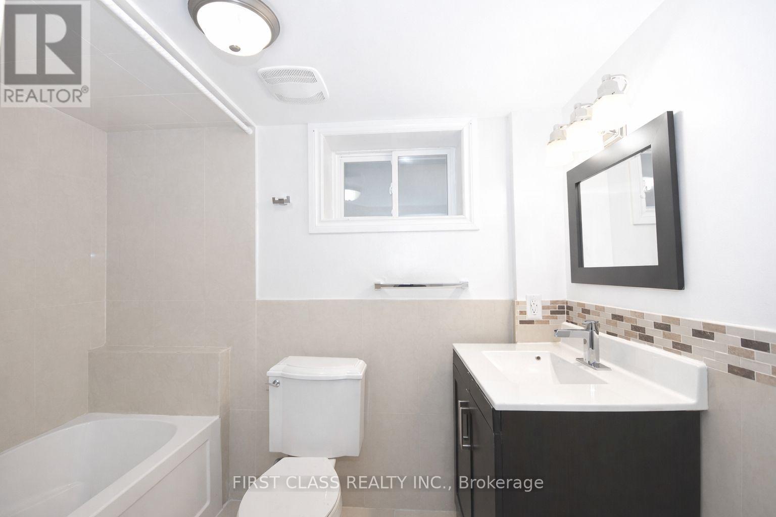 102 GREENWOOD AVENUE - 7