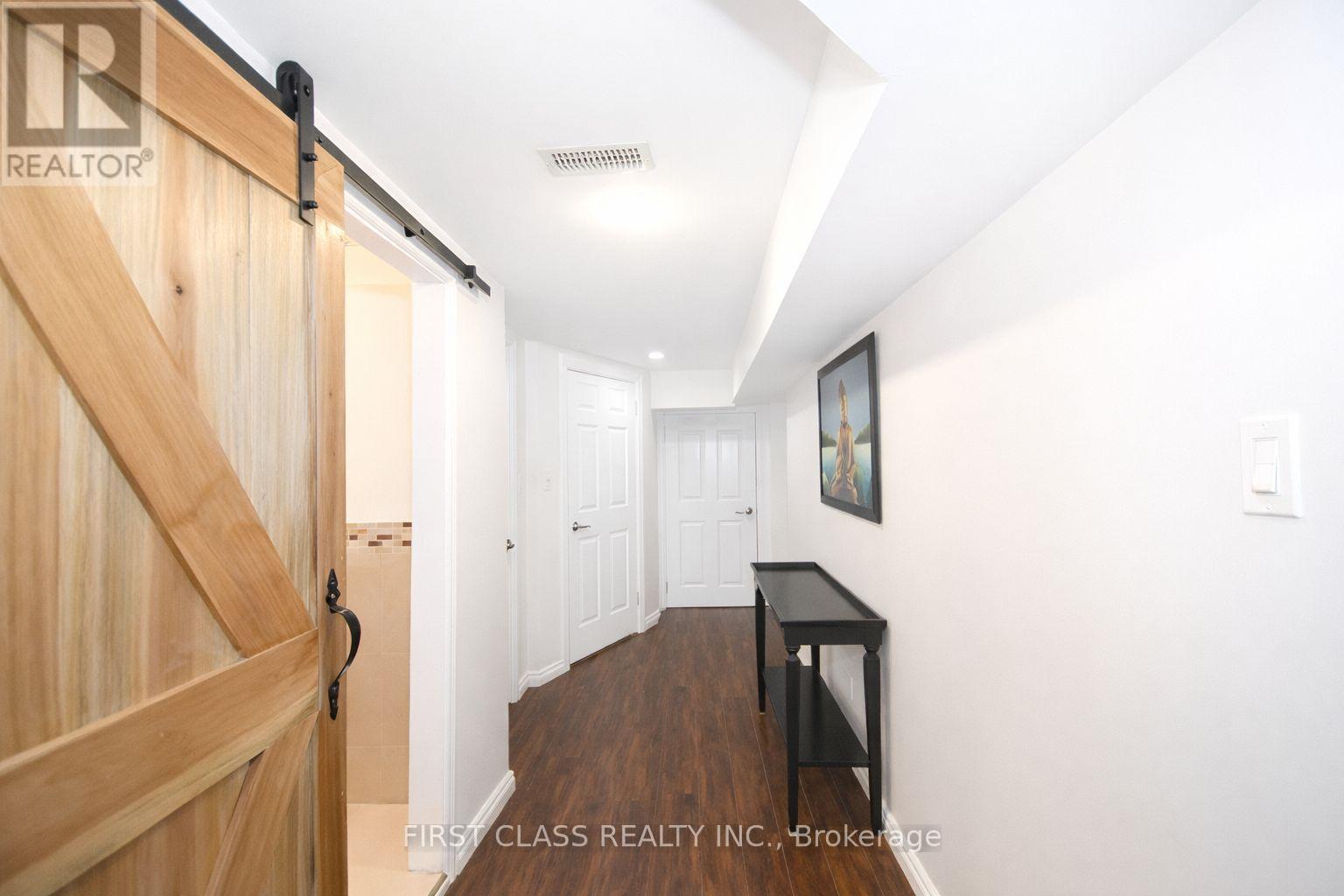 102 GREENWOOD AVENUE - 8
