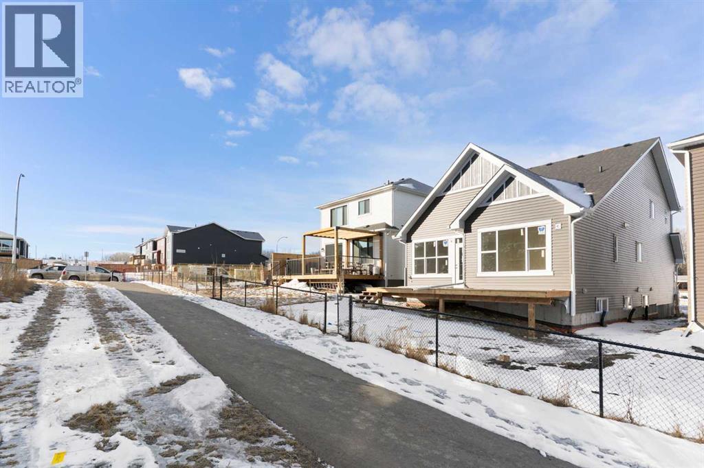 303 Rivercrest Way, Cochrane