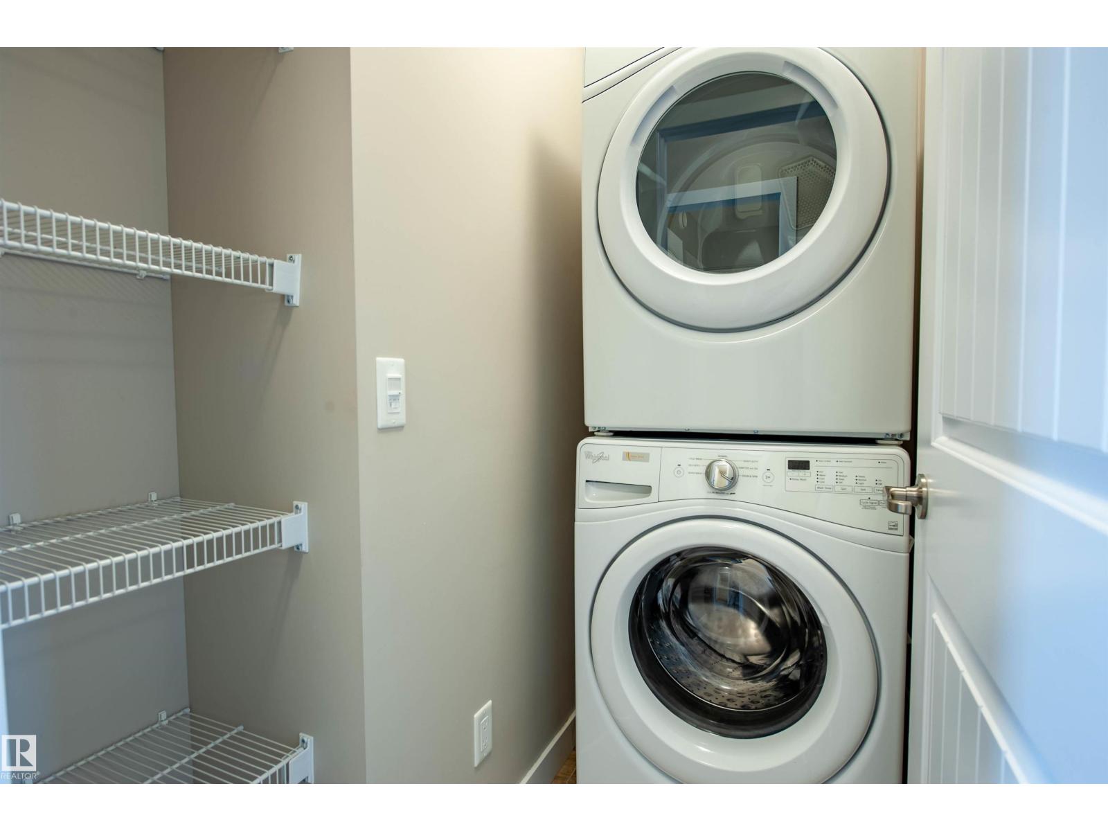 2327 84 ST SW, Edmonton