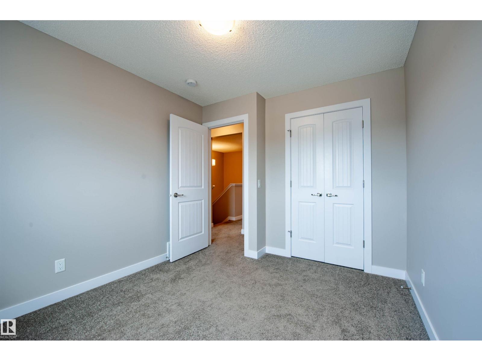 2327 84 ST SW, Edmonton