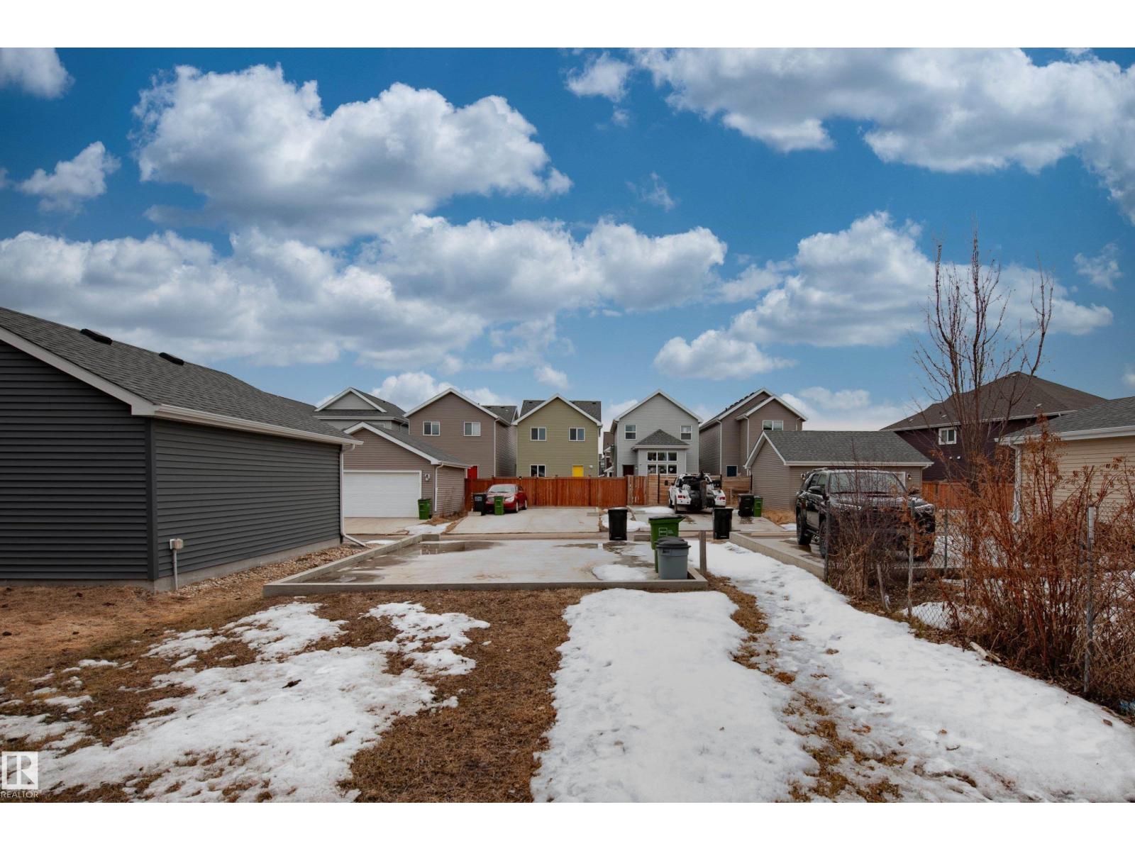 2327 84 ST SW, Edmonton