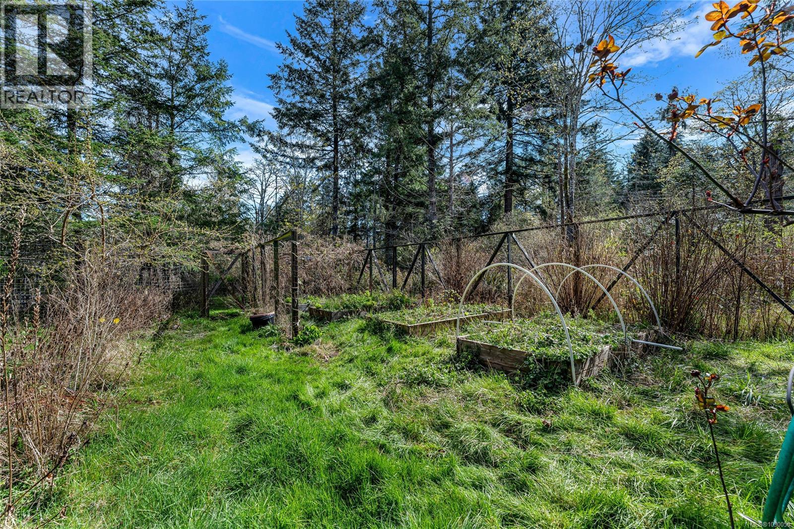 2083 NORTH END RD - 55