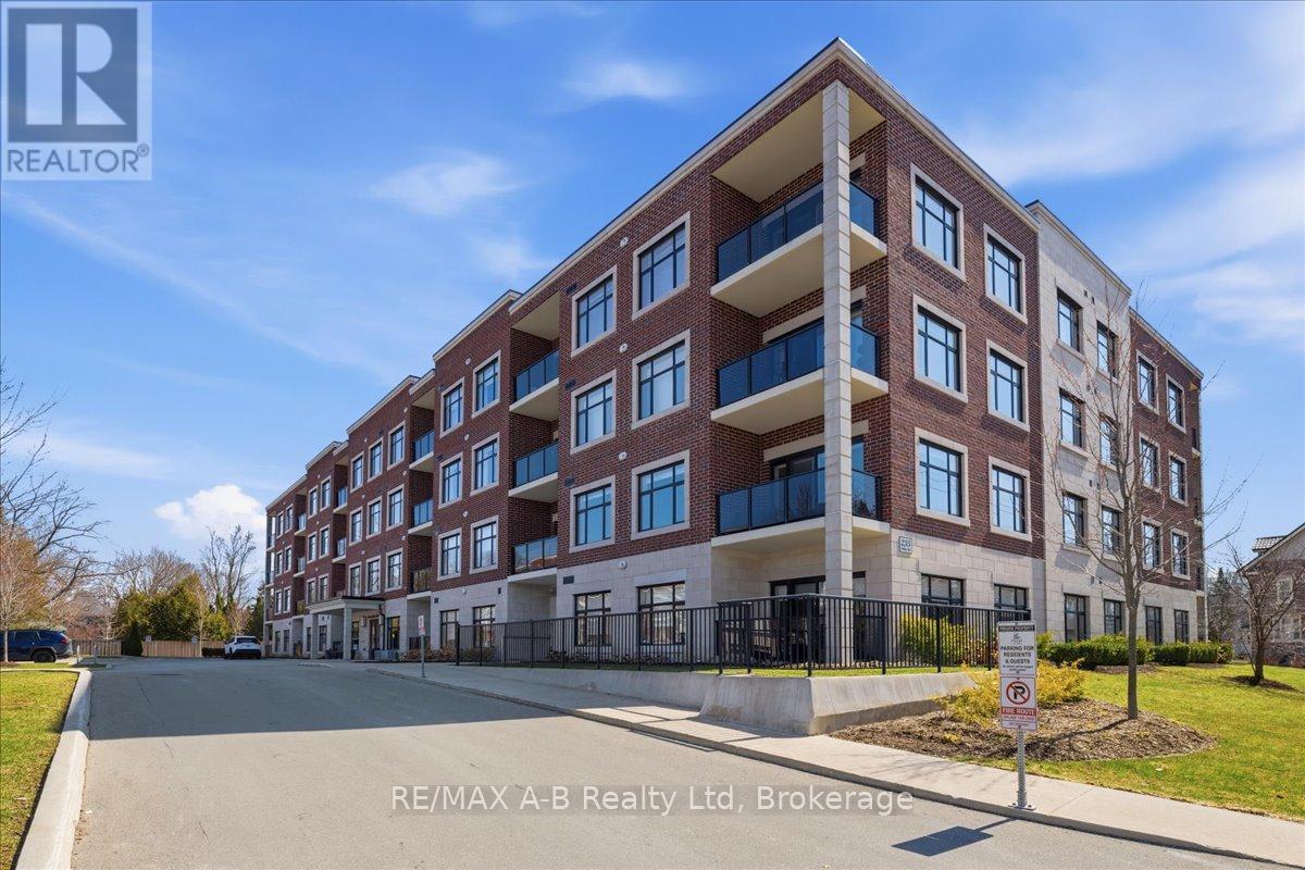 109 - 235 JOHN STREET N