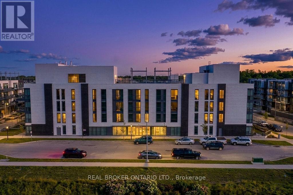 D428 - 333 SEA RAY AVENUE