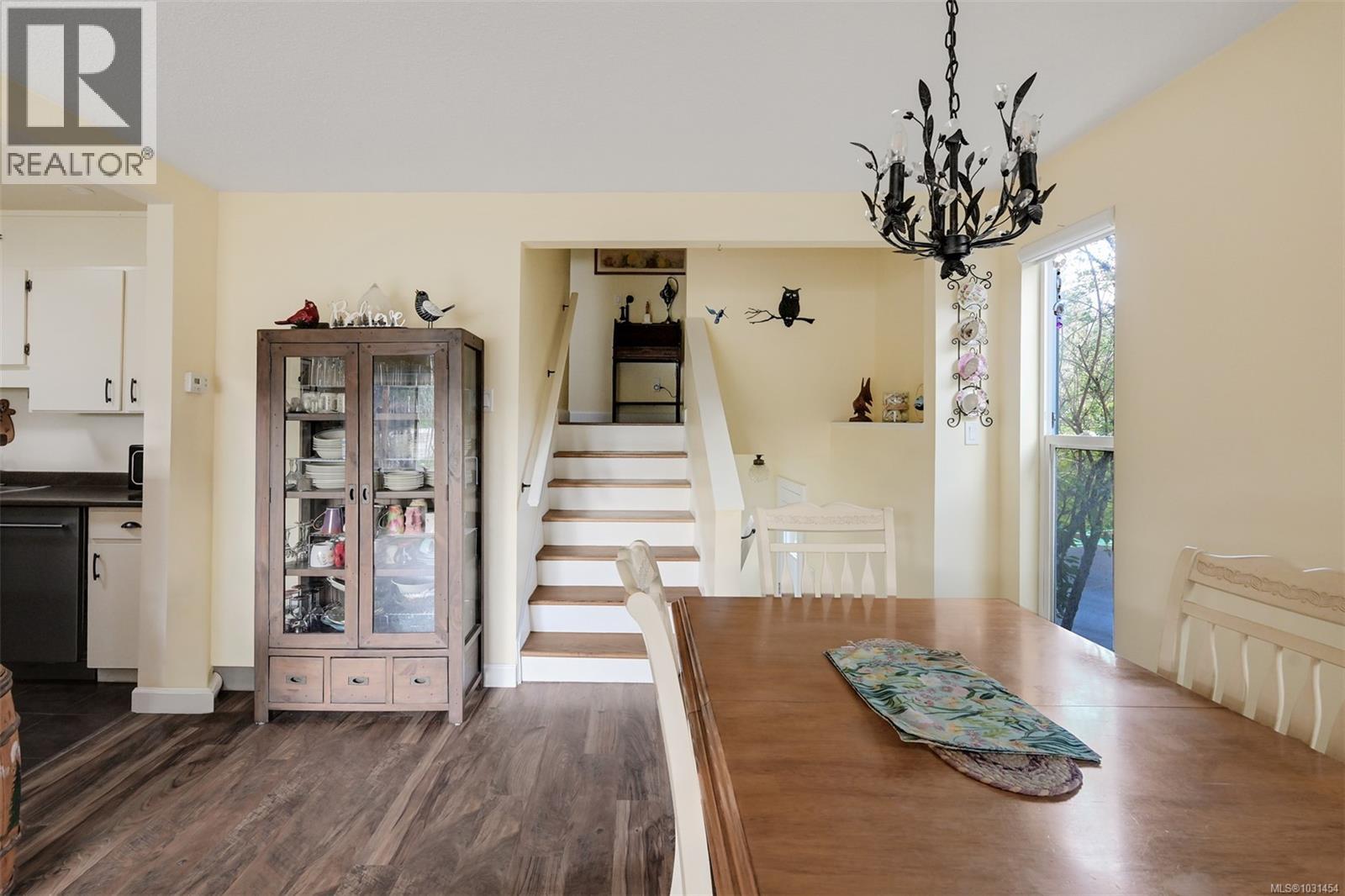 #12 6172 ALINGTON RD - 15