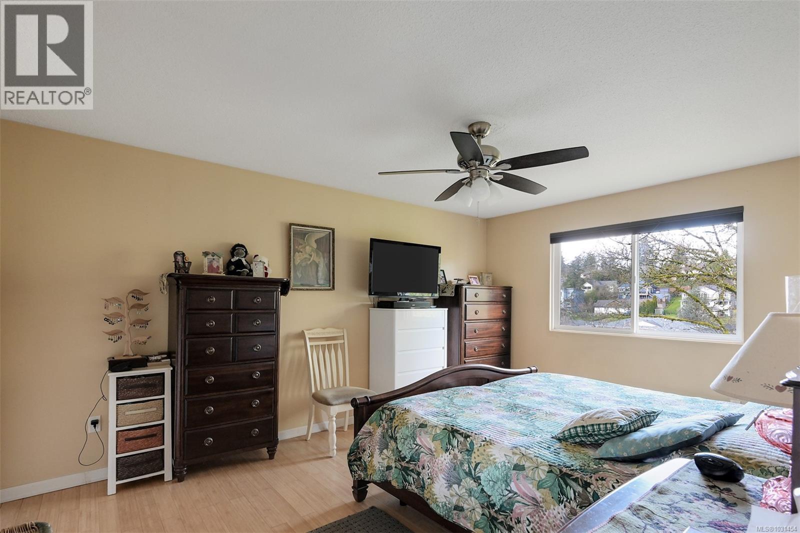 #12 6172 ALINGTON RD - 18