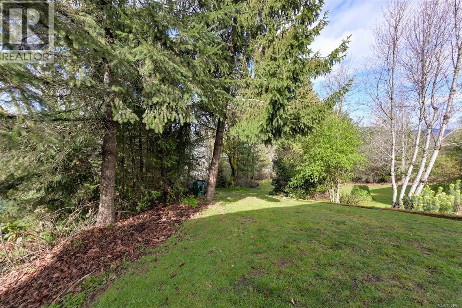 #12 6172 ALINGTON RD - 32