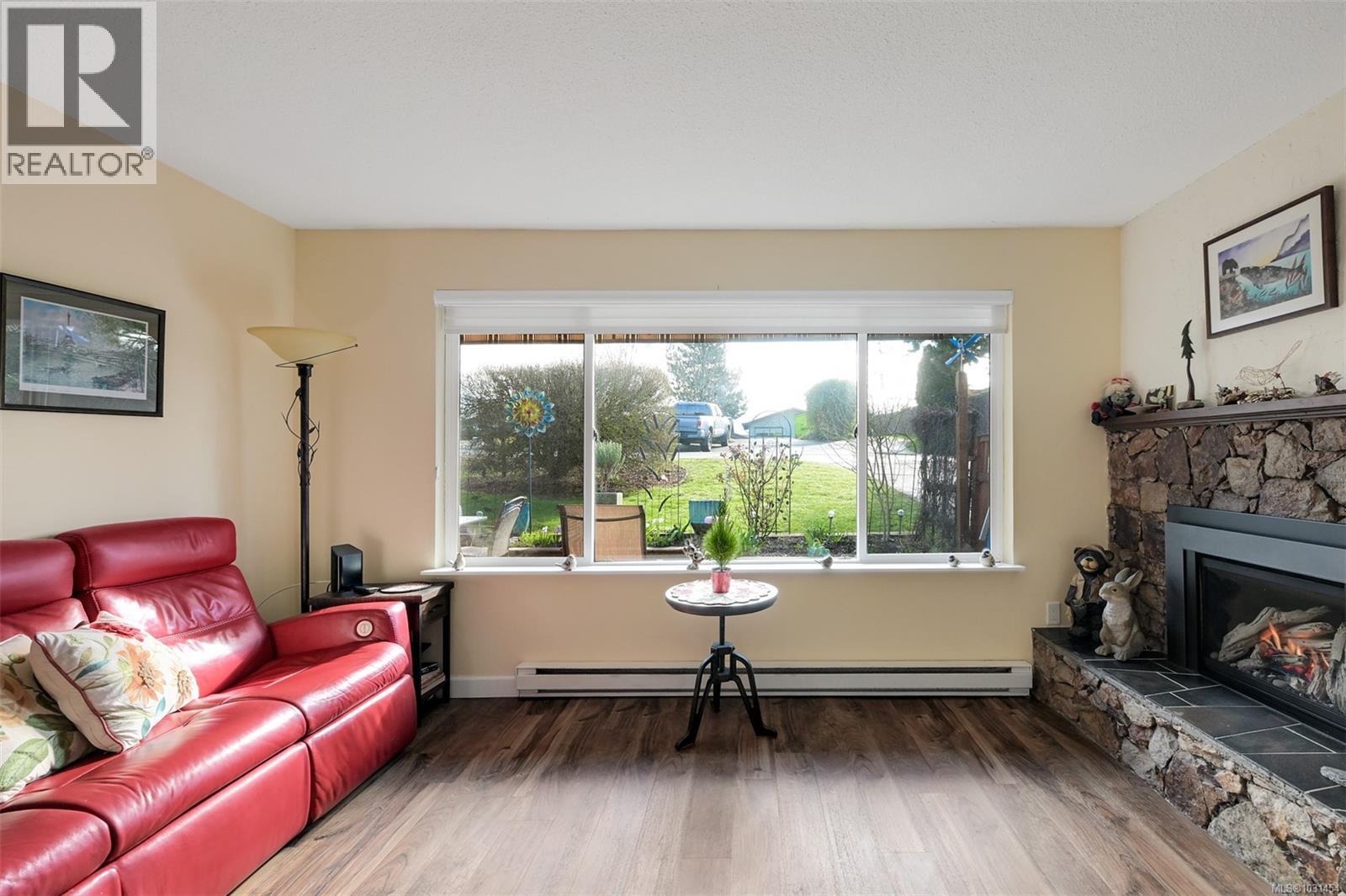 #12 6172 ALINGTON RD - 7