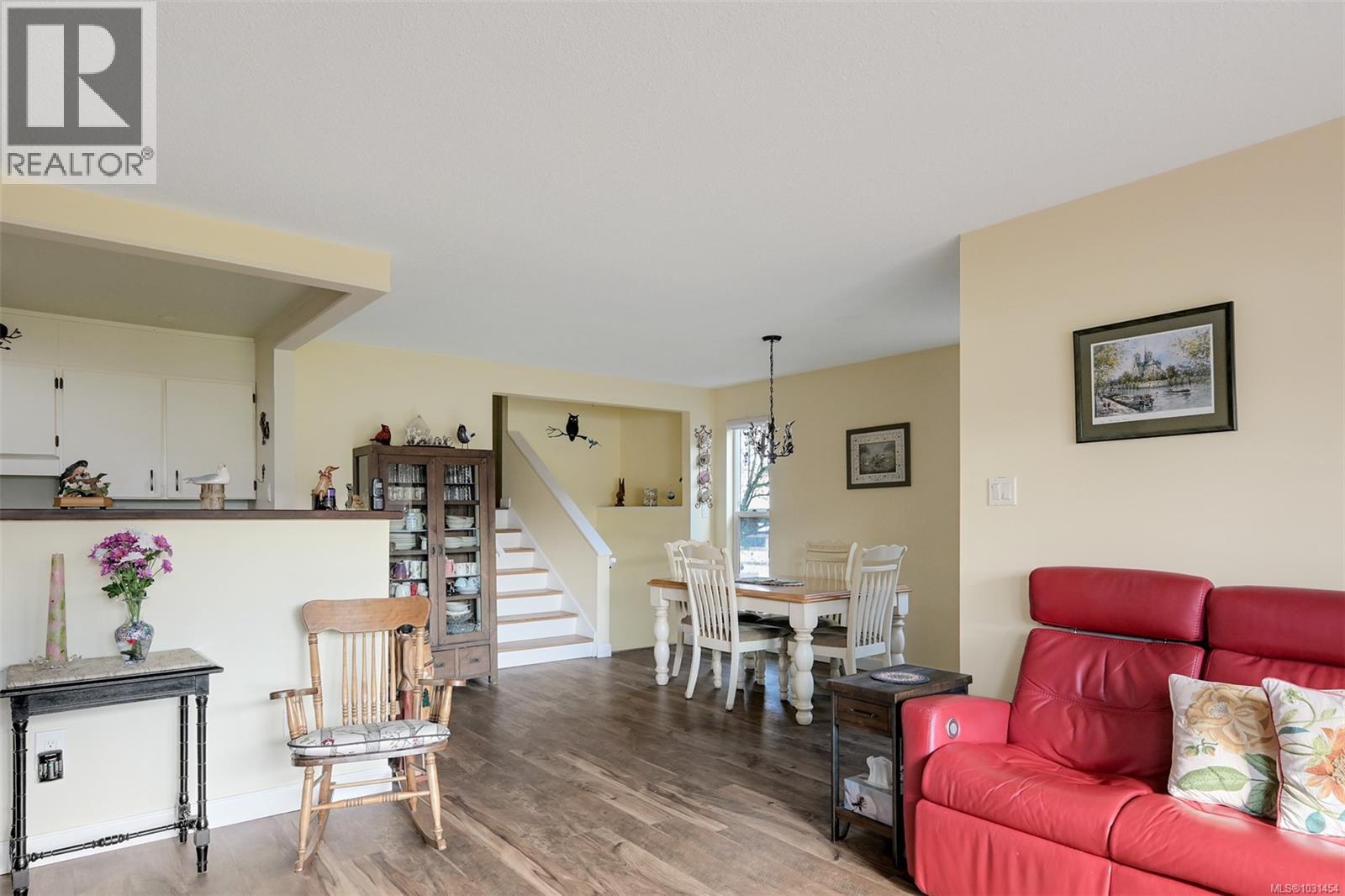 #12 6172 ALINGTON RD - 8