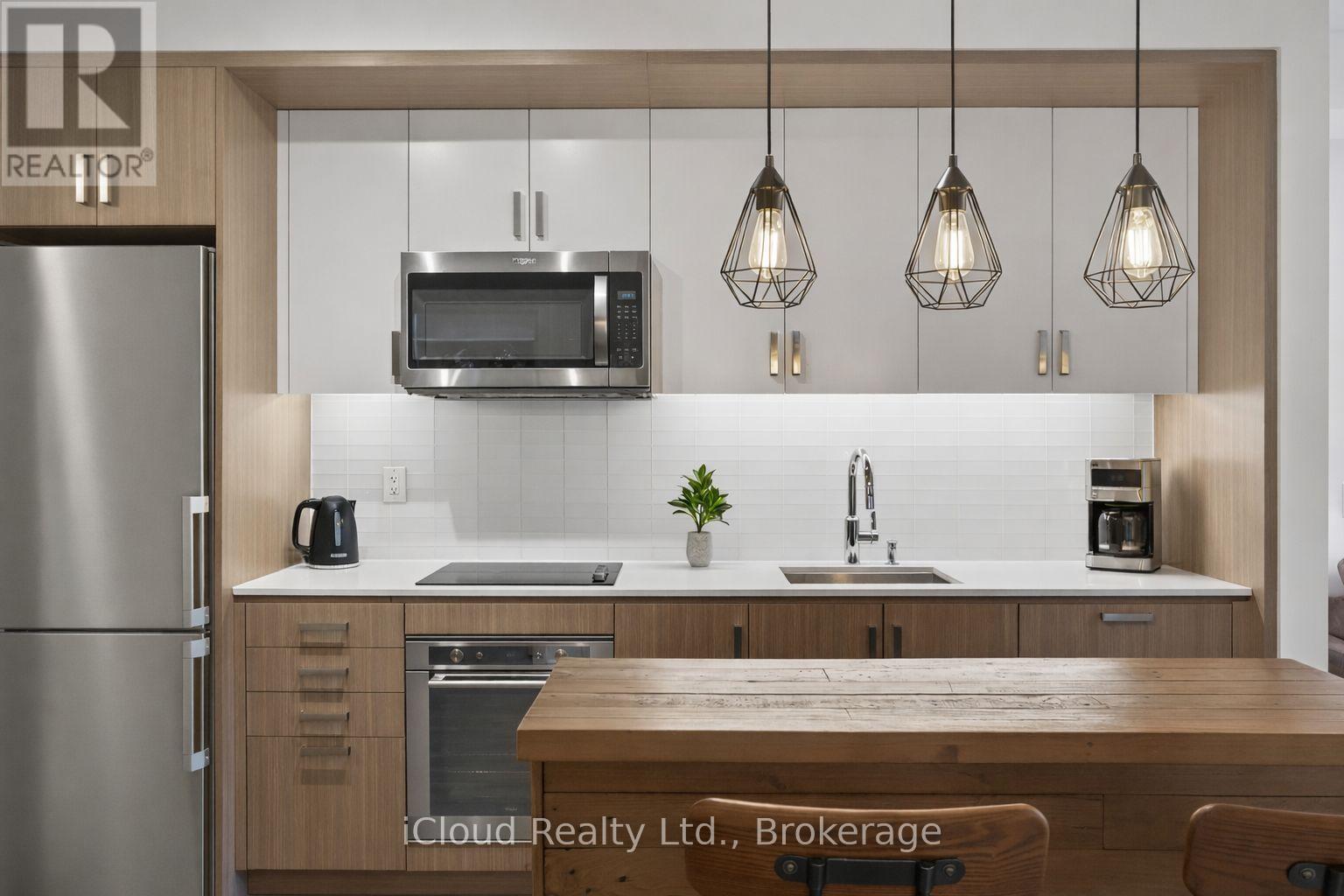 354 - 1575 LAKESHORE ROAD W