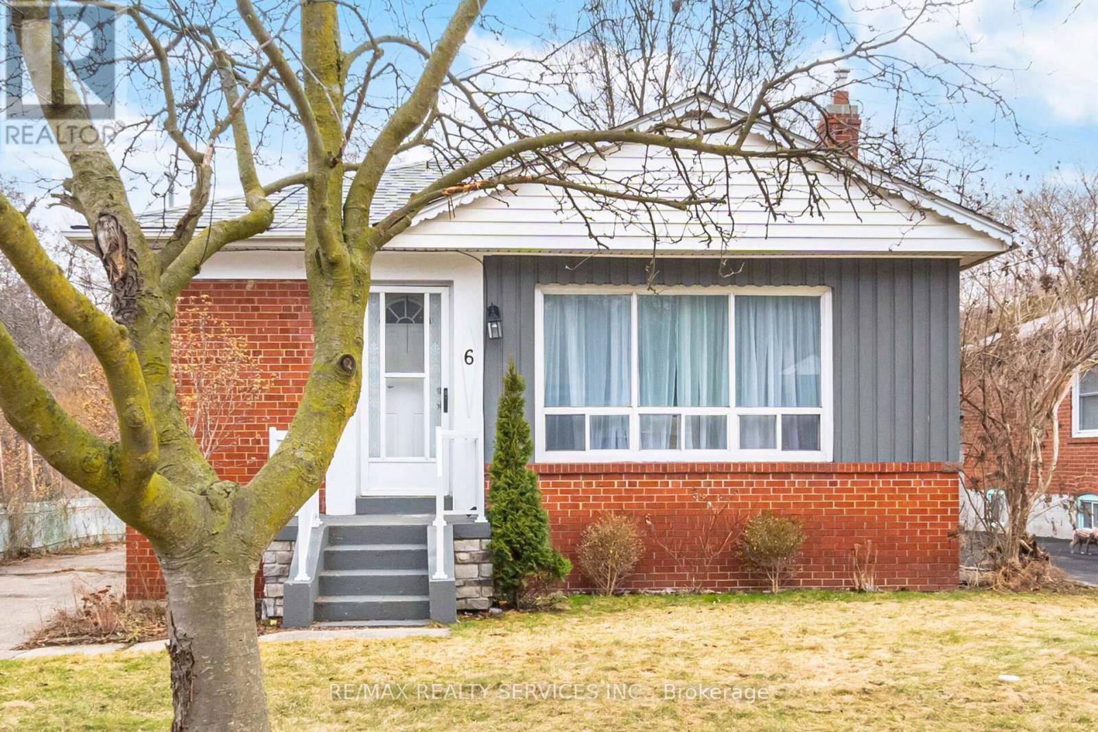 6 BONNYVIEW DRIVE - 1